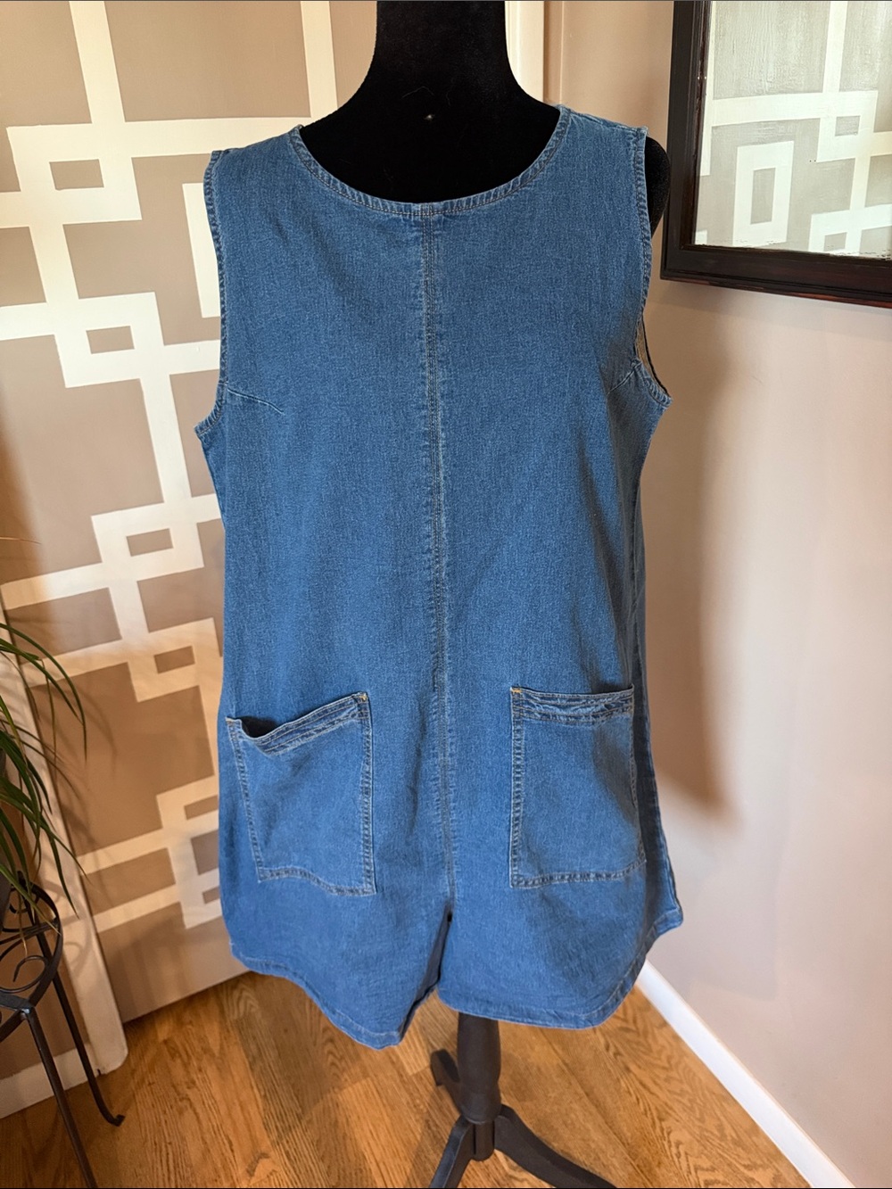 Sleeveless Boho Stretch Denim Romper size L LIKE NEW!